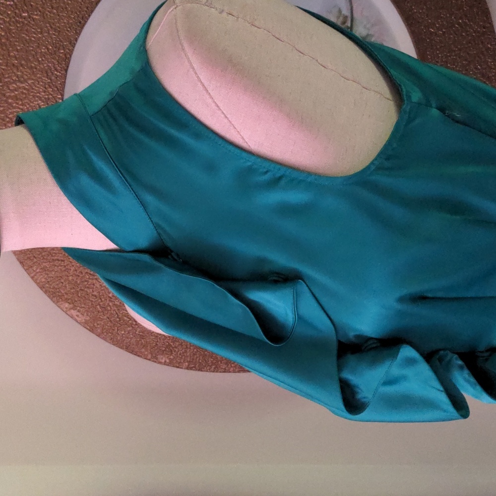 BCBG Top - Picture 5 of 12